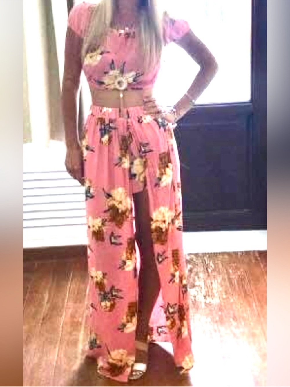 ILLA ILLA  Floral Two-Piece Crop Top & Skirt/Shorts - Picture 4 of 9